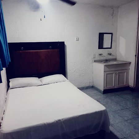 Hotel Acuario Acapulco Kamer foto